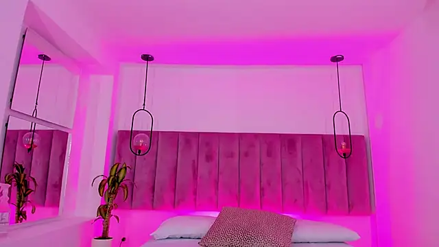 Haily b online show from March 15, 8:04 pm