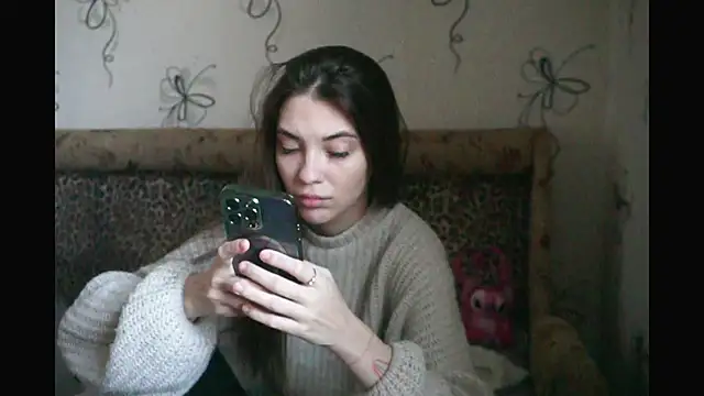 Snapshot of MrrKate chatting on March 8, 9:50 am MrrKate online show from March 8, 9:50 am