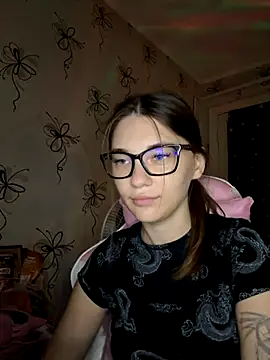 Snapshot of MrrKate chatting on October 1, 1:22 am MrrKate online show from October 1, 1:22 am