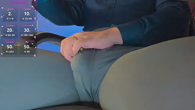 MxsterJohn online show from April 13, 4:40 am