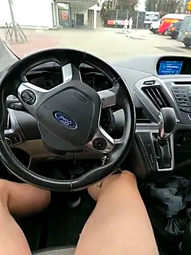 Snapshot of bavaricus123 chatting on March 13, 6:58 am bavaricus123 online show from March 13, 6:58 am