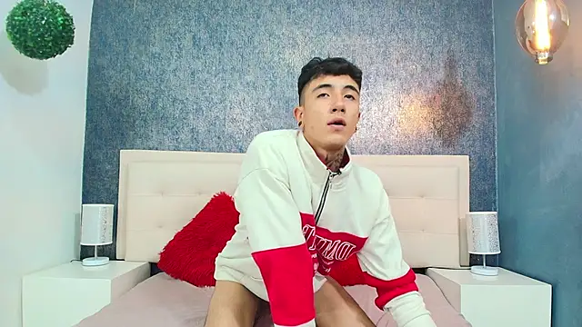 Patrick Rango online show from November 25, 3:39 am