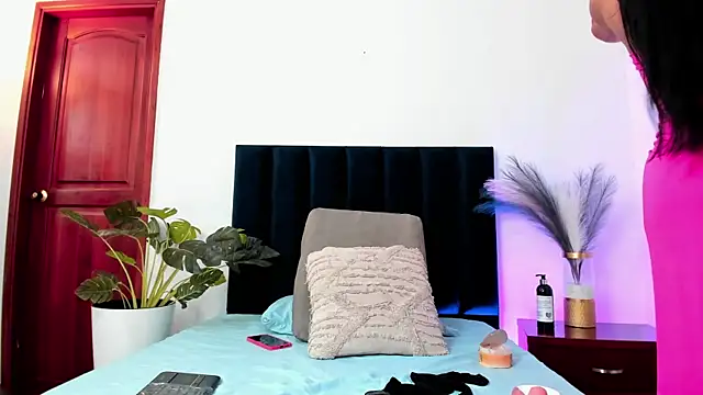 SeleneLujan online show from March 15, 3:16 pm