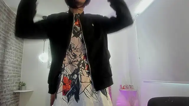 loverisu-coral online show from March 6, 9:22 pm