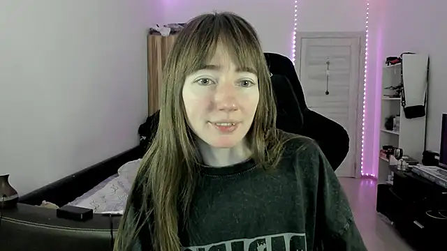 bekkawell online show from December 17, 4:02 pm