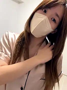 Snapshot of daiyo_kai_Gutara chatting on October 10, 2:05 pm daiyo kai Gutara online show from October 10, 2:05 pm