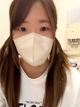 Snapshot of daiyo_kai_Gutara chatting on October 19, 2:12 am daiyo kai Gutara online show from October 19, 2:12 am