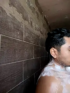 crisssalazar online show from March 20, 8:40 pm