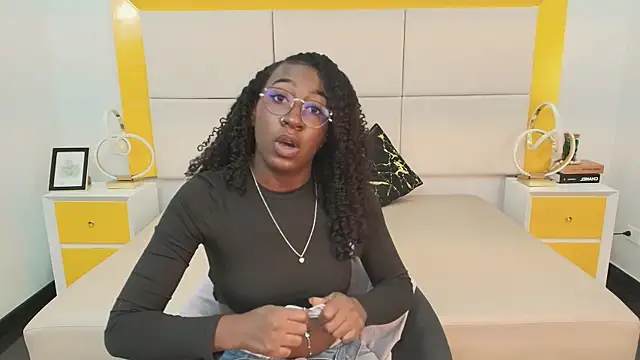 Qeen blackk online show from October 23, 8:07 pm