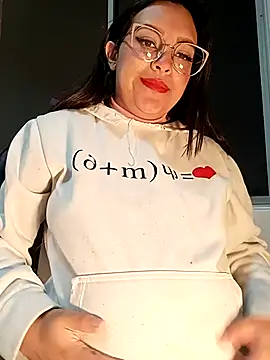 MiaStarts online show from February 15, 10:25 am