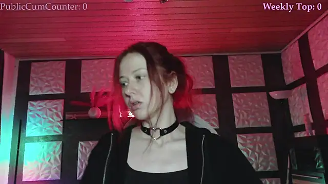 SweetSeraphine online show from December 16, 7:02 am