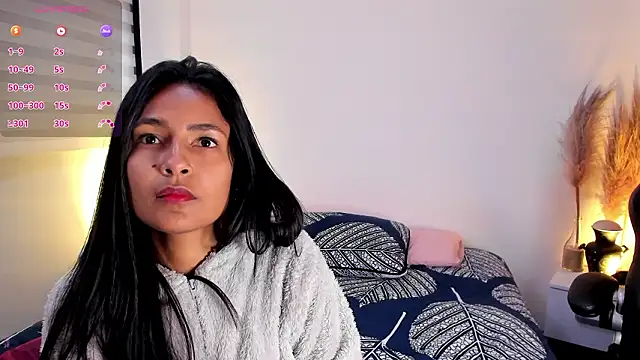 Fernanda liie  online show from March 25, 12:33 pm