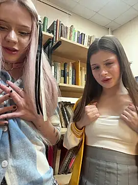 melicious  online show from January 16, 6:50 am