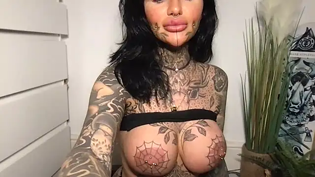 Peaches and the Cream online show from March 6, 2:57 pm