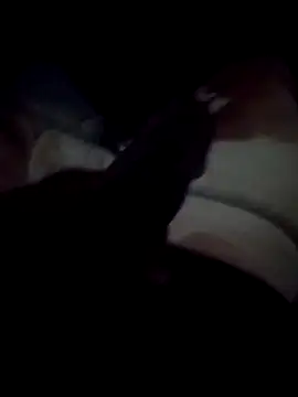 Snapshot of Mouththisbigdick chatting on October 17, 4:37 am Mouththisbigdick online show from October 17, 4:37 am