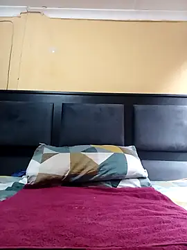 JuicyMilkyTizzy online show from February 13, 8:54 am