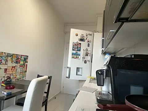 Snapshot of nicholasX1 chatting on March 3, 11:00 am nicholasX1 online show from March 3, 11:00 am