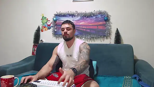 Tiberius hunk online show from January 6, 6:06 am