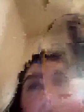 Snapshot of mayteziinhaa chatting on January 8, 1:41 am mayteziinhaa online show from January 8, 1:41 am