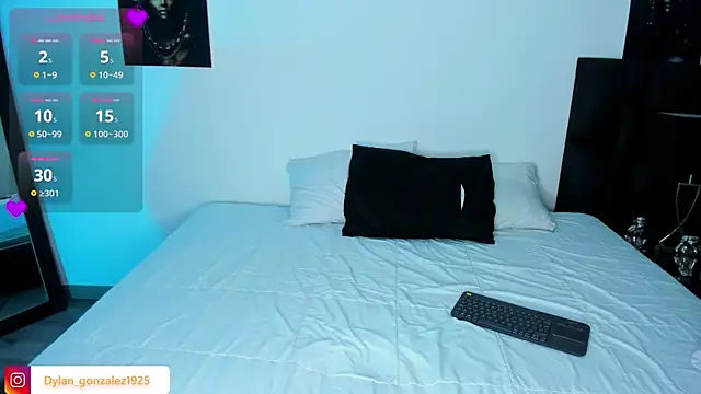 Dylan Turnerr online show from July 15, 6:40 am