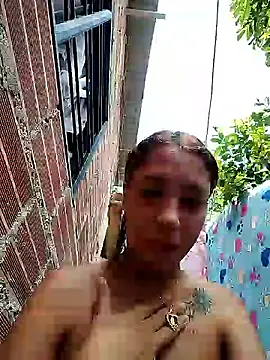 Snapshot of Sweet-Breast-Milk chatting on March 9, 2:21 pm Sweet-Breast-Milk online show from March 9, 2:21 pm