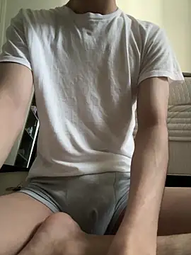 Snapshot of jae_yuu chatting on March 14, 1:59 am jae yuu online show from March 14, 1:59 am