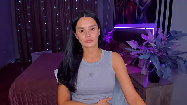 Snapshot of DanaSincere chatting on March 3, 6:37 am DanaSincere online show from March 3, 6:37 am