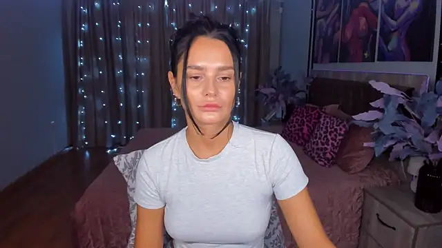 Snapshot of DanaSincere chatting on September 13, 5:40 am DanaSincere online show from September 13, 5:40 am