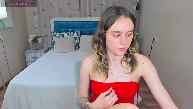 EmelyMason online show from December 2, 1:50 pm