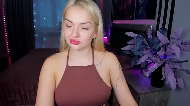 EvaGoddes online show from March 4, 5:46 am