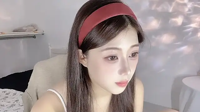 Snapshot of cookie-77 chatting on March 3, 3:20 pm cookie-77 online show from March 3, 3:20 pm