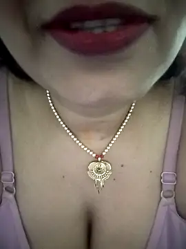 Neha-Bhabhi-Rasily online show from April 3, 7:06 am