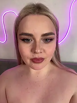 April Vancee online show from March 14, 3:14 pm