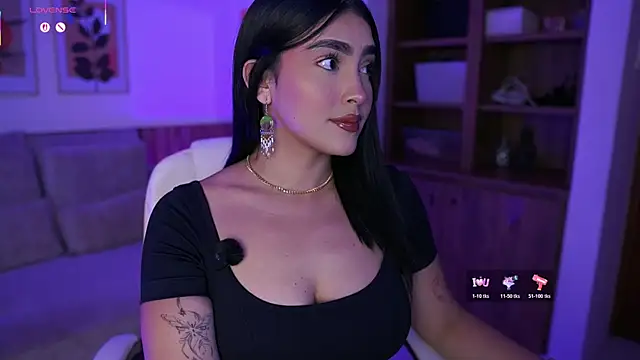 JulesBenett online show from March 19, 11:36 am