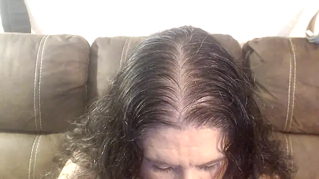 Dreaming Of Blue online show from November 2, 8:55 pm