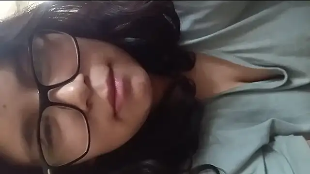 Snapshot of Maferyale chatting on February 4, 1:55 am Maferyale online show from February 4, 1:55 am