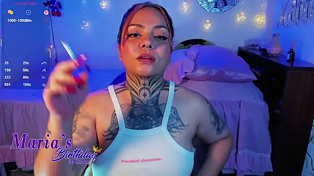 Snapshot of honey_mooon chatting on September 15, 8:42 pm honey mooon online show from September 15, 8:42 pm