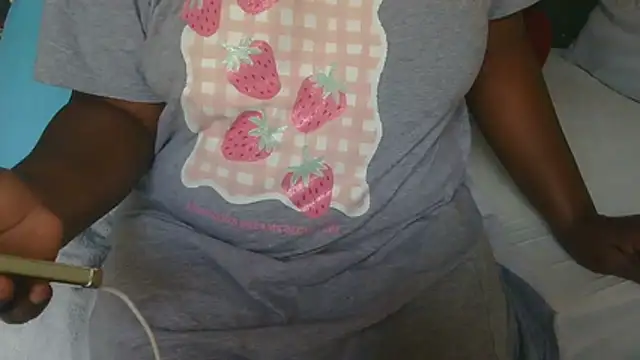 ebony rose11 online show from April 1, 8:15 am