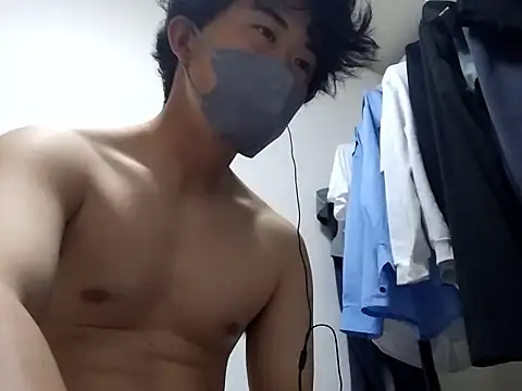 taaaaaa- online show from May 18, 12:11 pm