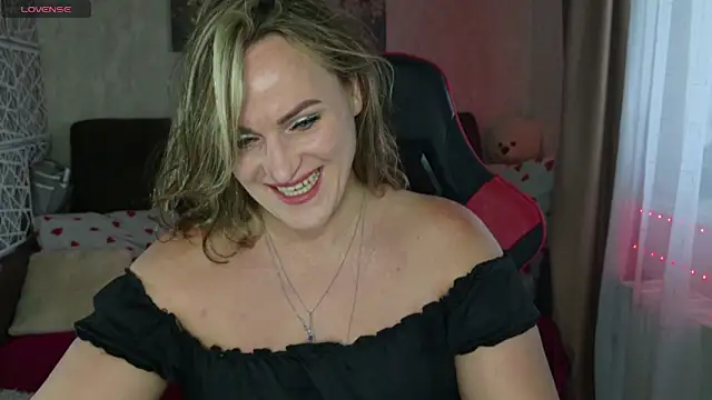 Snapshot of Anya-Sweet chatting on September 23, 5:54 am Anya-Sweet online show from September 23, 5:54 am