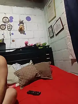 Snapshot of Antonela45 chatting on July 2, 2:00 am Antonela45 online show from July 2, 2:00 am