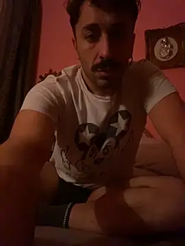 Snapshot of Febo6666 chatting on March 18, 11:31 pm Febo6666 online show from March 18, 11:31 pm