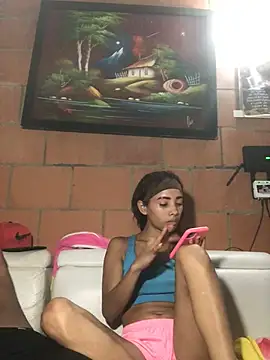 Snapshot of sex_room_1608 chatting on February 27, 1:49 am sex room 1608 online show from February 27, 1:49 am