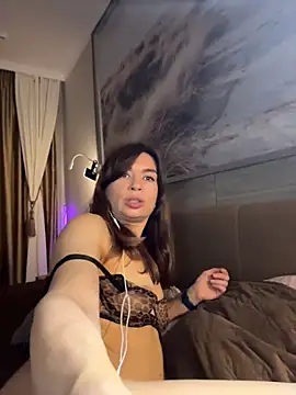 Mary Kiitty online show from May 22, 9:26 am