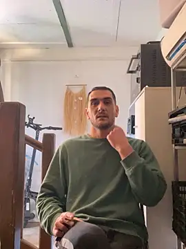 Anthopassif84 online show from February 21, 12:39 pm