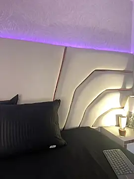 Violeta-Marquez online show from March 22, 11:46 am