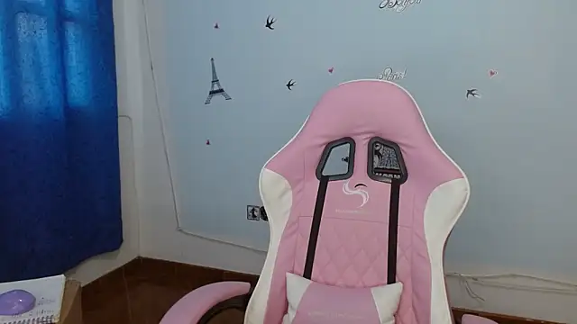 nanis milf online show from April 5, 1:19 pm