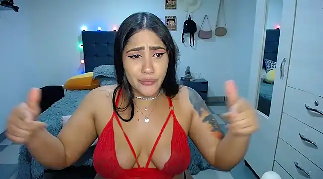 Snapshot of Genova_69 chatting on March 9, 7:01 am Genova 69 online show from March 9, 7:01 am