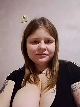 Snapshot of Alice_bright chatting on September 20, 1:01 pm Alice bright online show from September 20, 1:01 pm