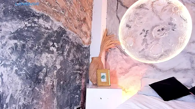 SarahLynn7 online show from March 24, 2:55 pm